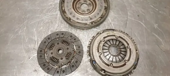 Audi A3 S3 8P Clutch set kit 03C141025J