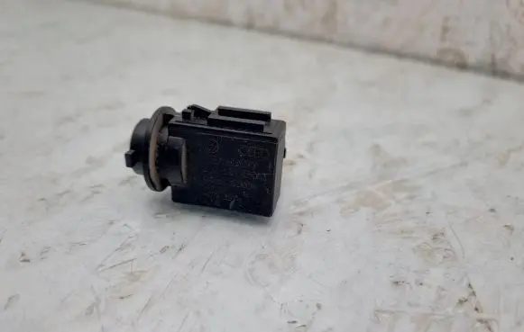 Audi A6 S6 C6 4F Air quality sensor 4B0907659A