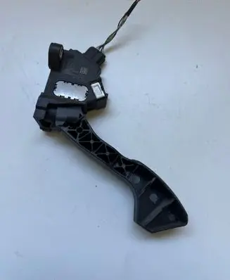 Toyota Verso Accelerator throttle pedal 7811005040 15076C 12150672444