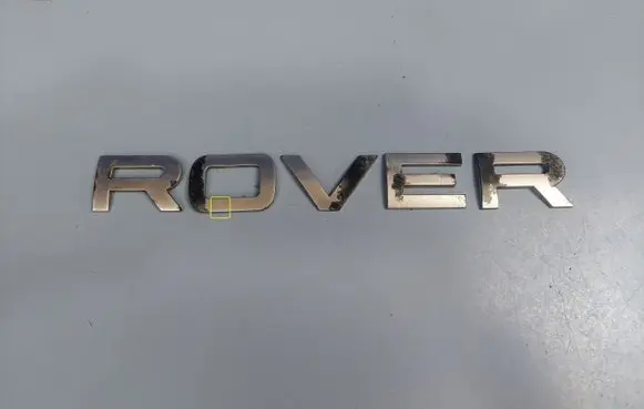Land Rover Evoque I Manufacturers badge/model letters LR026397