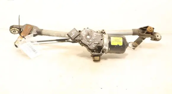 Front wiper linkage and motor