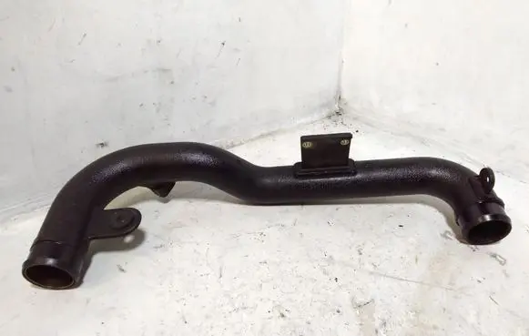 Audi A4 S4 B5 8D Intercooler hose/pipe 8D0145840M
