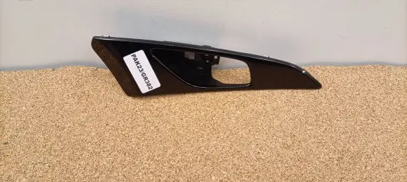 Mazda 3 III Front door trim (molding) BHN9-68D41