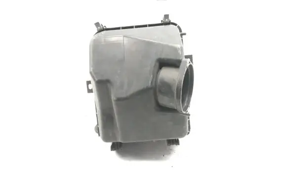 Mitsubishi Grandis Air filter box