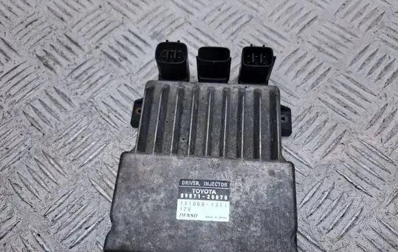 Toyota Corolla Verso AR10 Fuel injection control unit/module 8987120070 1310001371