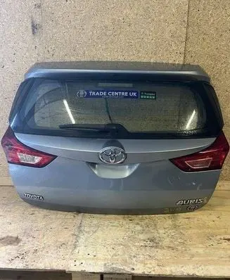 Toyota Auris E180 Tailgate/trunk/boot lid 121212