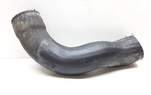 Volvo V70 Intercooler hose/pipe 31293511