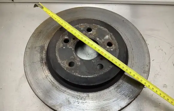 Lexus RX 330 - 350 - 400H Front brake disc 