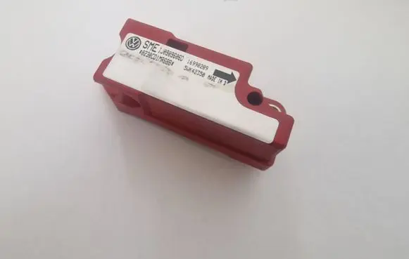 Volkswagen Golf IV Airbag deployment crash/impact sensor 1J0909606D