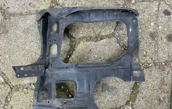 Toyota Hilux (AN120, AN130) Radiator support slam panel