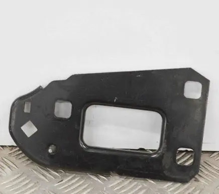Audi A4 S4 B8 8K Front bumper mounting bracket 8K0805499