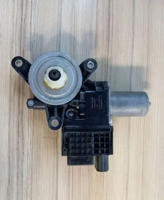 Subaru Outback (BT) Front door window regulator motor 61188AN01A