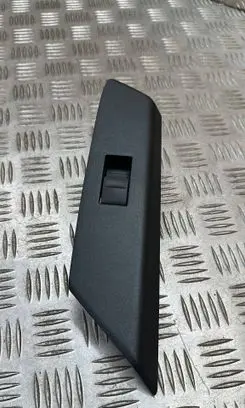 Toyota RAV 4 (XA40) Electric window control switch 7427242070