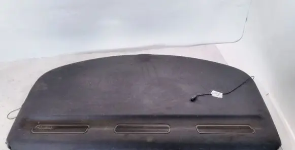 Parcel shelf