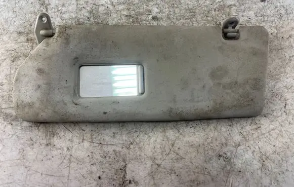 Mitsubishi Pajero Sport I Sun visor