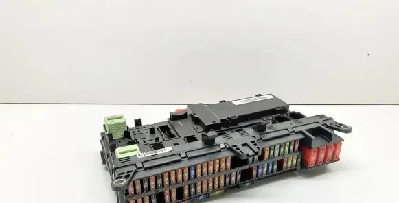 BMW X5 E53 Fuse module 8378107 8380407 8380409