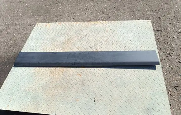 Nissan NV400 Sliding door trim (molding) 828210160R 828213589R