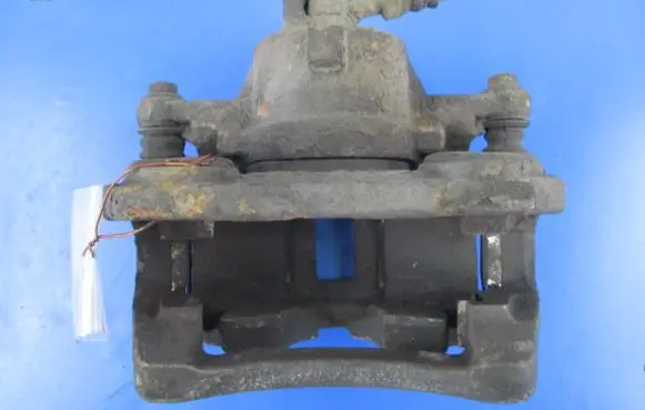 Nissan Almera Tino Front brake caliper