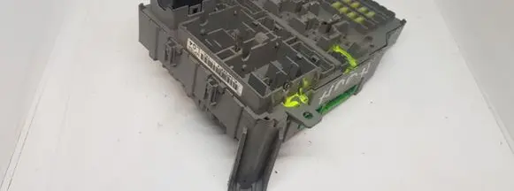 Honda Accord Fuse module A000011