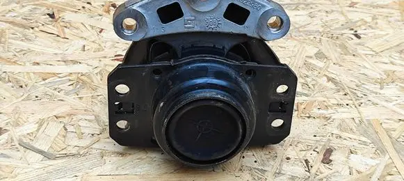 Engine mount bracket