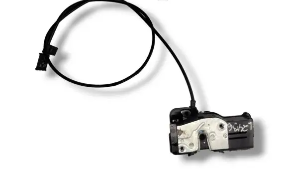 Tesla Model S Rear door lock 600891100d