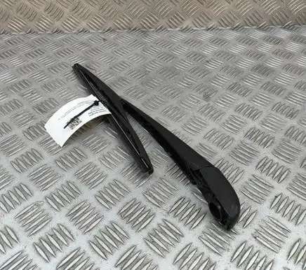 Toyota Yaris Cross Rear wiper blade arm 852410D170
