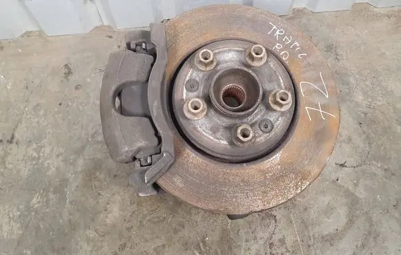 Renault Trafic III (X82) Front wheel hub spindle knuckle 
