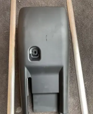 Steering wheel column trim