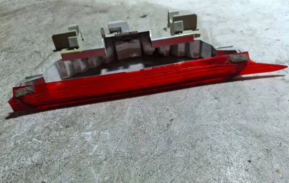 Mazda 6 Third/center stoplight 28661974