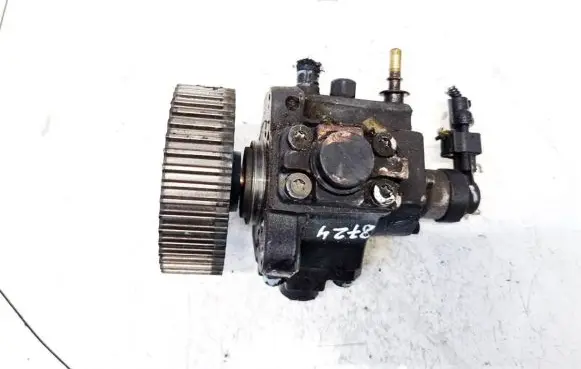 Fiat Croma Fuel injection high pressure pump 0445010150 55205935