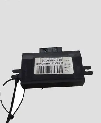Citroen C5 Door control unit/module 9659997680