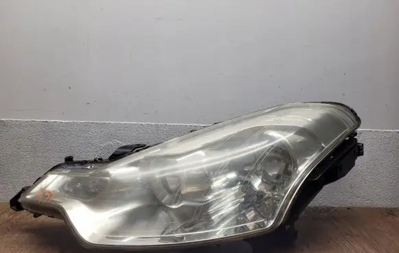 Citroen C-Crosser Headlight/headlamp