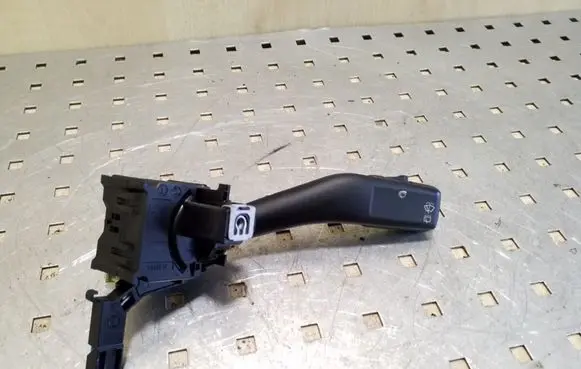Volkswagen Caddy Wiper control stalk 1K0953519