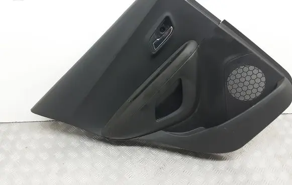 Chevrolet Trax Rear door card panel trim 95380656