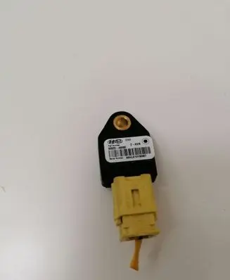 Hyundai i30 Airbag deployment crash/impact sensor 95920A6000
