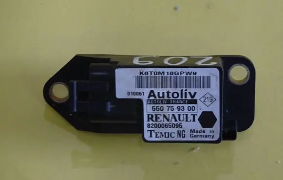 Renault Kangoo I Airbag deployment crash/impact sensor 8200065095