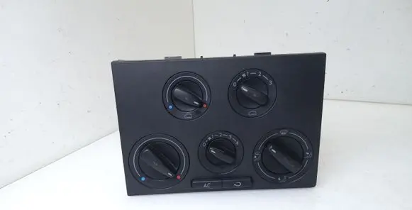Volkswagen Transporter - Caravelle T4 Climate control unit 7D1820045E