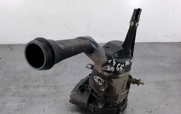 Citroen C4 I Picasso Power steering pump