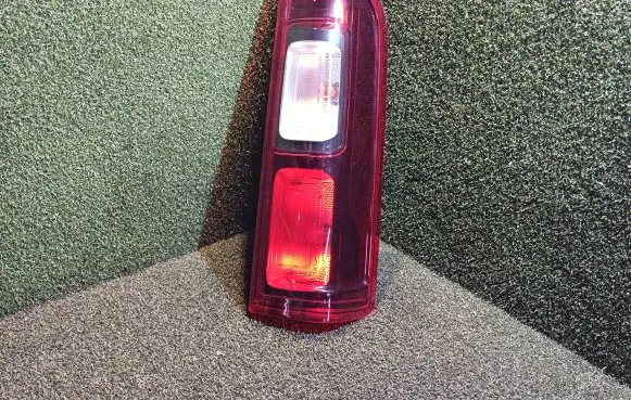Opel Vivaro Rear/tail lights 265504656R