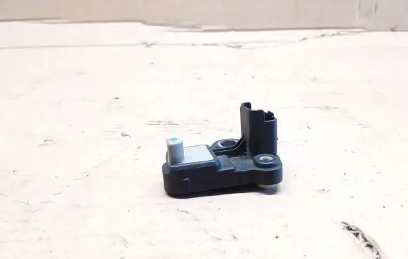 Peugeot 308 Crankshaft position sensor 9664387380