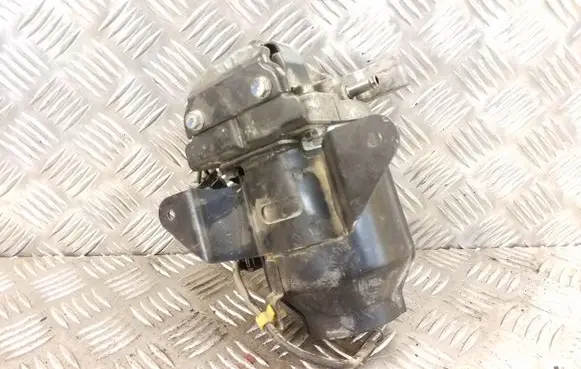 Honda FR-V Fuel filter bracket/mount holder 