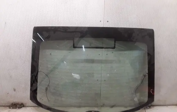 Skoda Octavia Mk2 (1Z) Rear windscreen/windshield window 