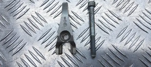 Fuel Injector clamp holder