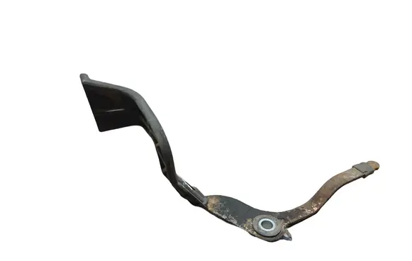 Volvo XC90 Engine bonnet (hood) release handle