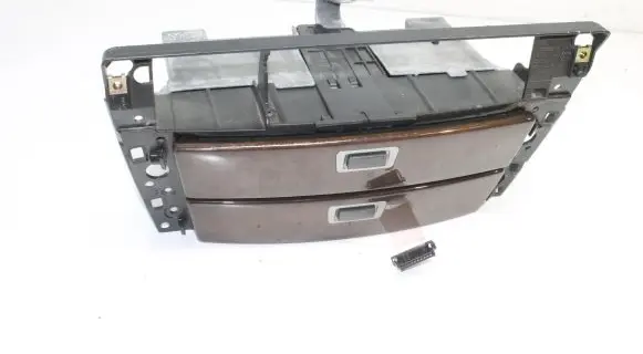 BMW 7 E65 E66 Glove box 7032886