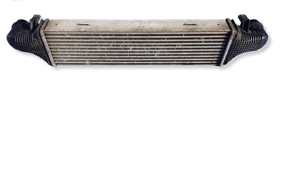 Mercedes-Benz C W204 Intercooler radiator A2045000200GG 3770176 A2045000200