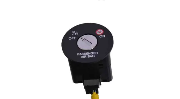 Passenger airbag on/off switch