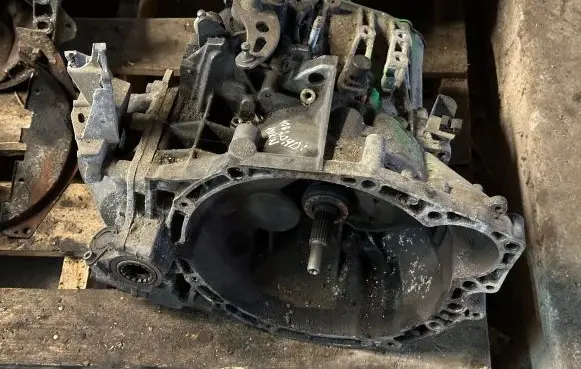 Peugeot 407 Manual 6 speed gearbox 9643921680