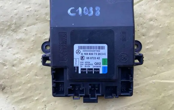Mercedes-Benz A W169 Door control unit/module A1698207326