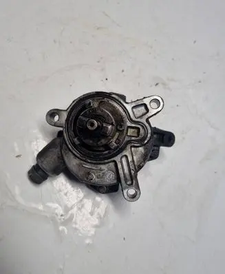 Vacuum pump